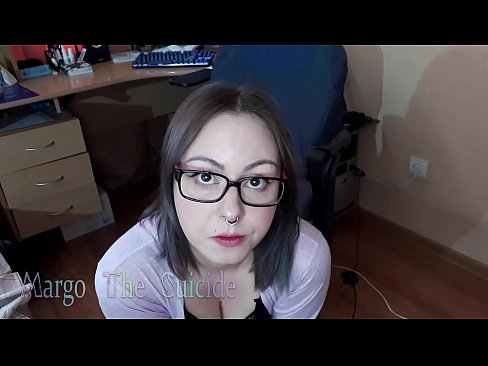 ❤️ Сэксуальная дзяўчына ў акулярах глыбока адсмоктвае фалаімітатар на камеру ❤️❌ Чортнае відэа  у нас be.fashiontee.top ❌️